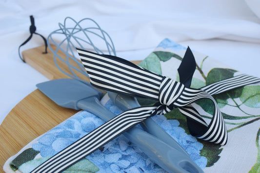 Blue Hydrangea Entertainers Gift Set My Store