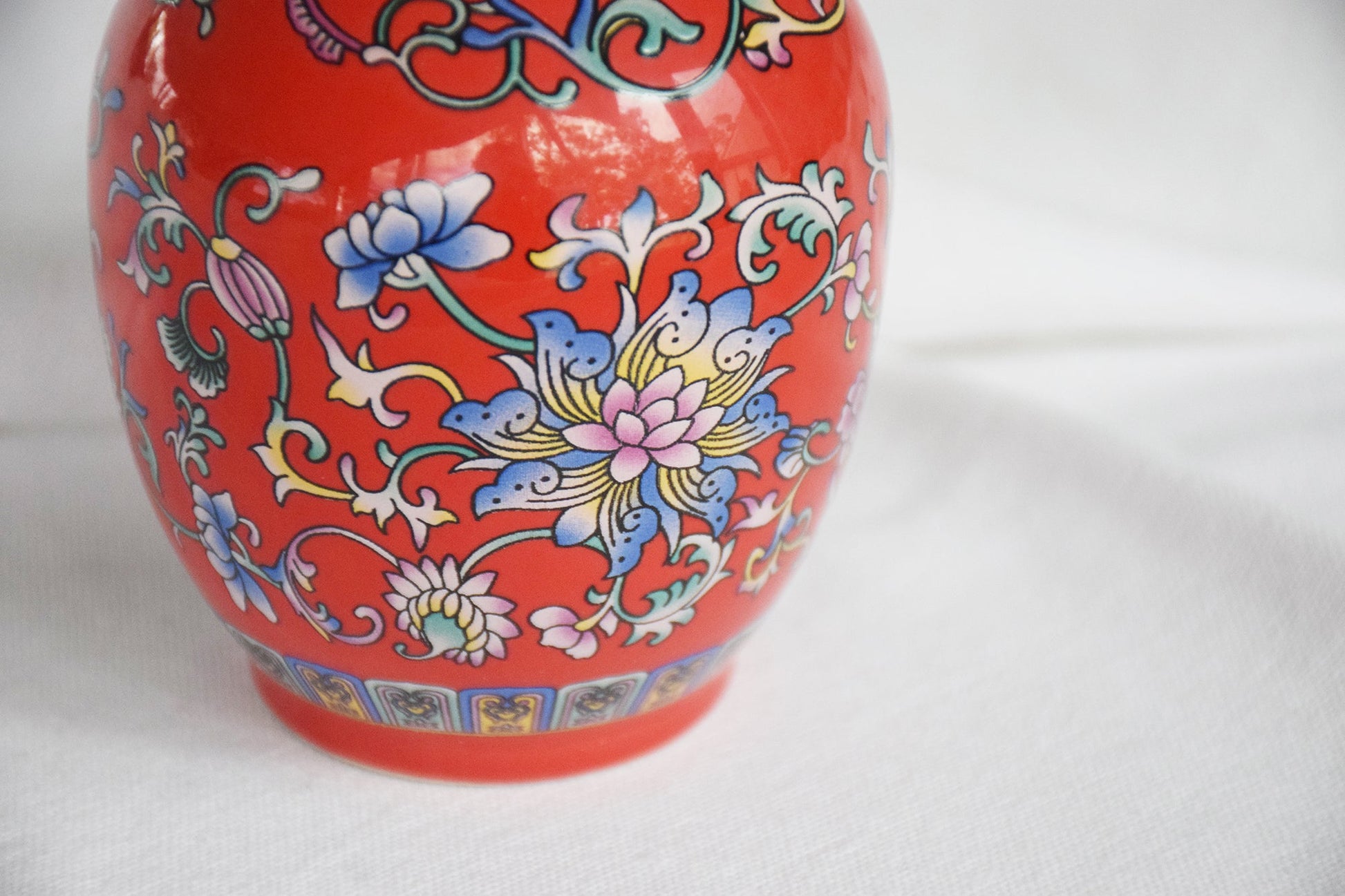 Red Chinoiserie Patterned Vase My Store